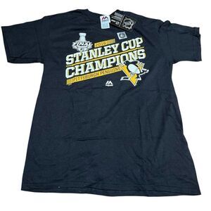Majestic Youth XL Pittsburgh Penguins 2016 Stanley Cup Champions T Shirt NHL NWT